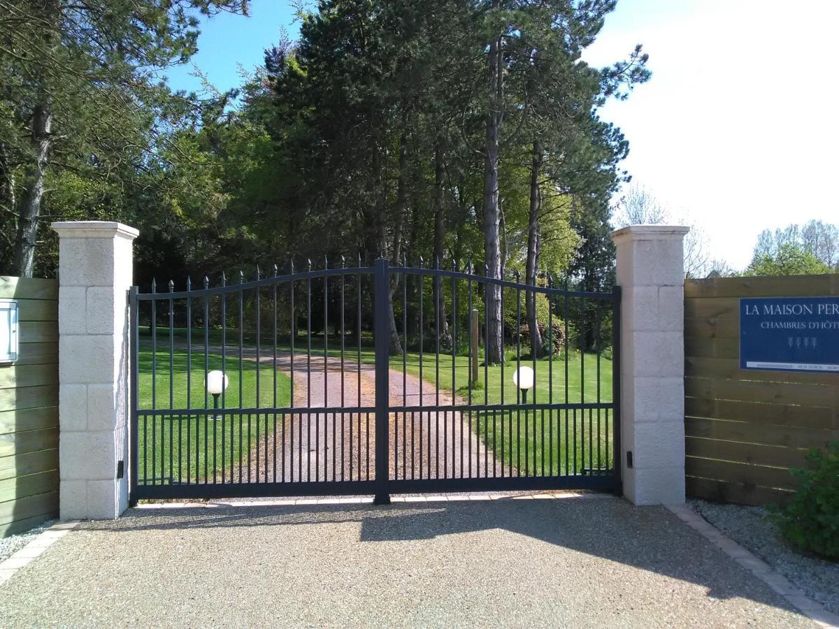 La Maison Periot Trevieres Exteriör bild