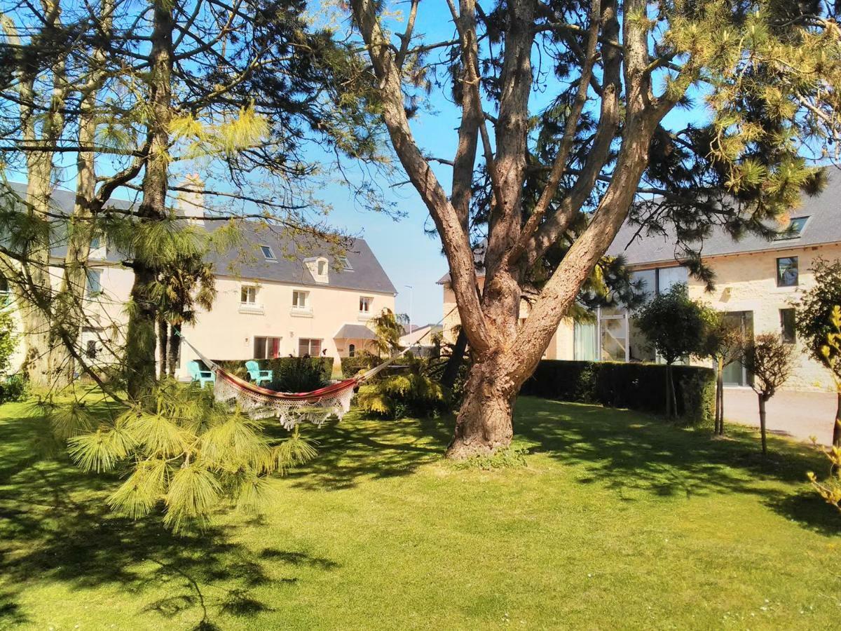 La Maison Periot Trevieres Exteriör bild